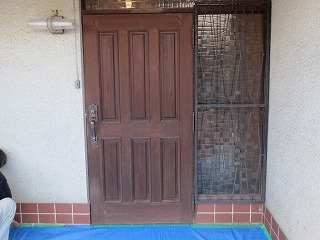 玄関ドア取替玄関・廊下のビフォア